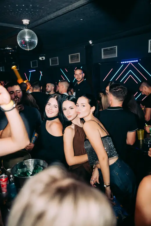 Galerija Club Leonhart