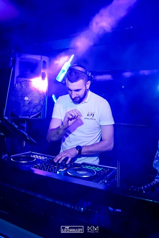 Galerija Club Leonhart